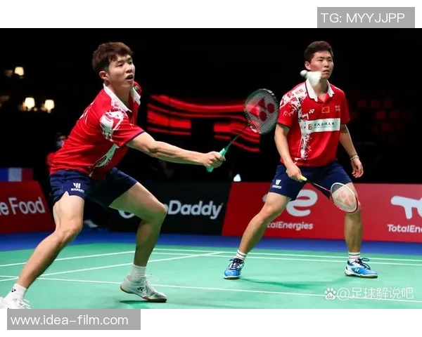 羽毛球的魅力与技巧：深入了解广州羽毛球队的灵活战术与训练秘诀